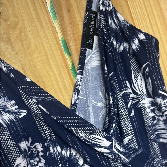 Derek Heart Navy and White Floral Jumpsuit - Picture 3 of 6